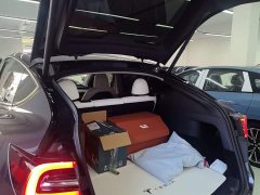 Tesla Model Y Rear-Wheel Drive - ფოტო 19