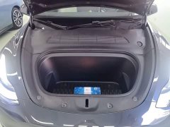 Tesla Model Y Rear-Wheel Drive - ფოტო 20