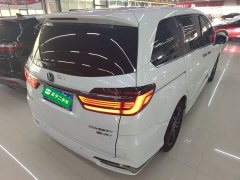 Honda Odyssey 2022 2.0L e:HEV Sharp Radiance Edition - ფოტო 7