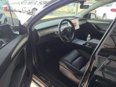 Tesla Model Y Rear-Wheel Drive - ფოტო 16
