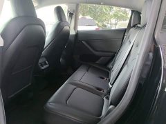 Tesla Model Y Rear-Wheel Drive - ფოტო 17
