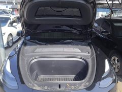 Tesla Model Y Rear-Wheel Drive - ფოტო 20
