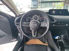 Mazda3 Axela 2.0L Automatic Elegant Edition - ფოტო 11