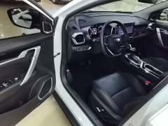 Geely Bingyue 1.5L CVT Ultra MAX - ფოტო 16