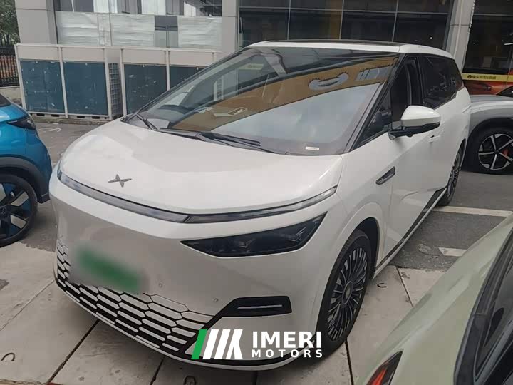 XPeng X9 Pure Electric 702 AWD High Performance Max - ავტომობილი ჩინეთიდან
