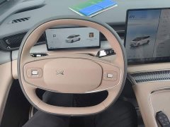 XPeng X9 Pure Electric 702 AWD High Performance Max - ფოტო 11
