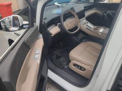 XPeng X9 Pure Electric 702 AWD High Performance Max - ფოტო 16