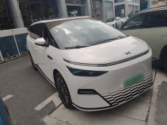 XPeng X9 Pure Electric 702 AWD High Performance Max - ფოტო 4