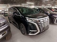 Denza BYD Denza D9 DM-i 1050 Premium - ფოტო 4