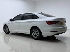 Volkswagen Sagitar 200TSI DSG Comfort Smart Connected Edition - ფოტო 8