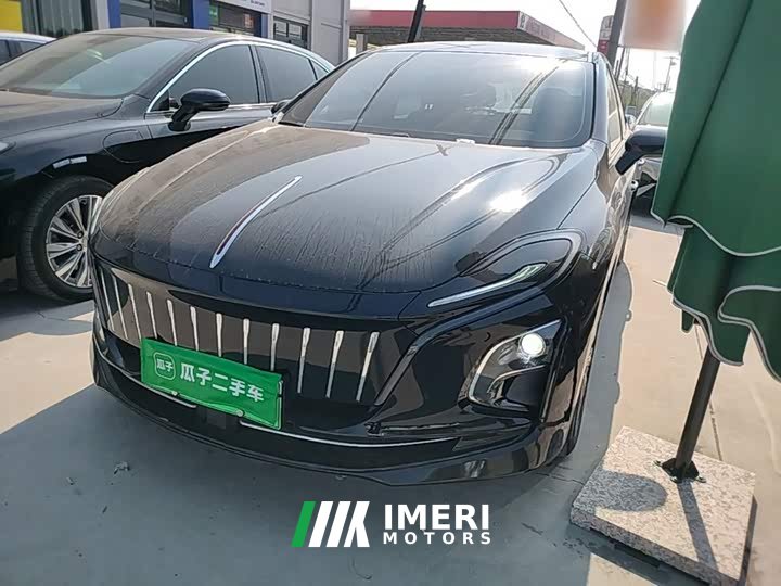 FAW Hongqi E-QM5 500km Travel Edition