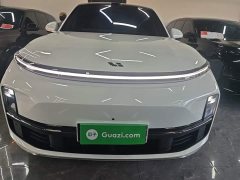 Li Auto L8 2025 Max Intelligent Refresh Edition - ფოტო 3