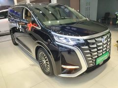 Denza D9 2022 DM-i 970 AWD Flagship - ფოტო 4