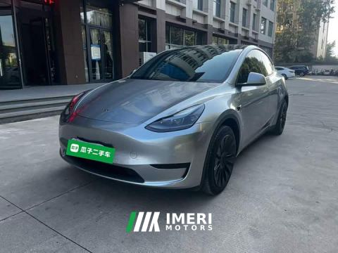 2022 Tesla Model Y Rear-Wheel Drive