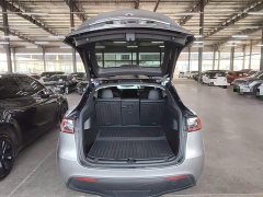 Tesla Model Y Rear-Wheel Drive - ფოტო 19