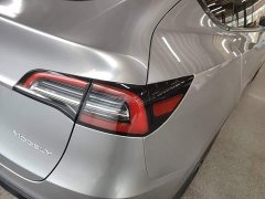 Tesla Model Y Rear-Wheel Drive - ფოტო 8