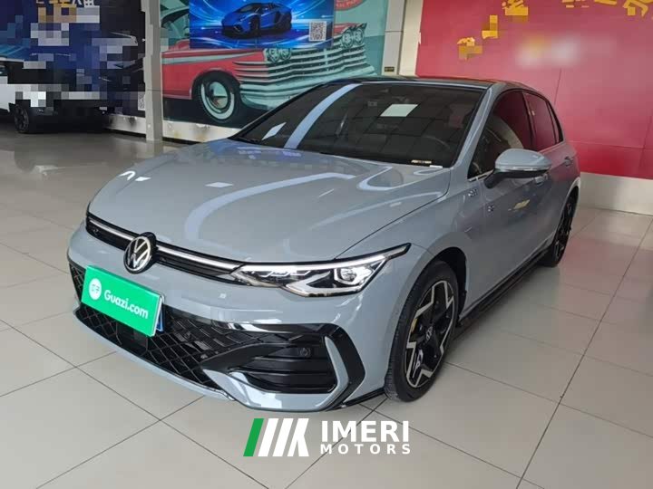 Volkswagen Golf Facelift 300TSI R-Line - ავტომობილი ჩინეთიდან