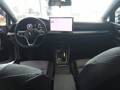 Volkswagen Golf Facelift 300TSI R-Line - ფოტო 10
