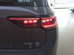 Volkswagen Golf Facelift 300TSI R-Line - ფოტო 8