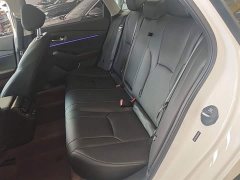 Honda Accord Sport Series 260TURBO Luxury - ფოტო 17