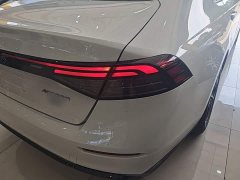 Honda Accord Sport Series 260TURBO Luxury - ფოტო 8