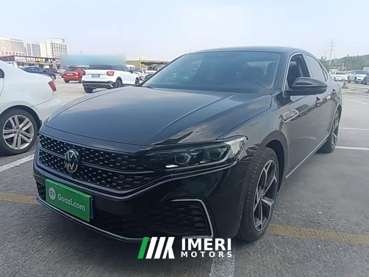 Volkswagen Passat 380TSI Starry Sky Luxury Edition