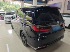 Honda Odyssey 2022 2.0L e:HEV Sharp Radiance Edition - ფოტო 5
