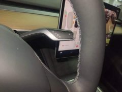 Tesla Model Y Rear-Wheel Drive - ფოტო 14
