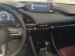 Mazda3 Axela 2022 2.0L Automatic Elegant Black Obsidian Edition - ფოტო 10