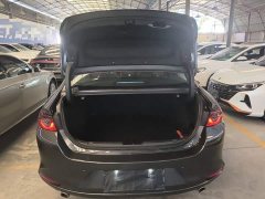 Mazda3 Axela 2022 2.0L Automatic Elegant Black Obsidian Edition - ფოტო 19