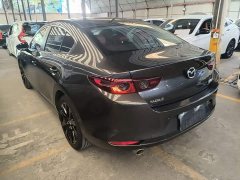 Mazda3 Axela 2022 2.0L Automatic Elegant Black Obsidian Edition - ფოტო 5