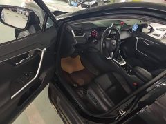 Toyota Venza 2.0L CVT FWD Luxury - ფოტო 16