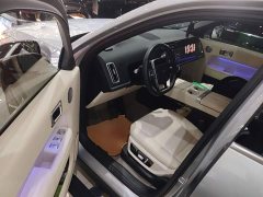 Li Auto L9 Max - ფოტო 16
