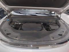 Li Auto L9 Max - ფოტო 20