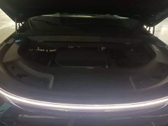 Li Auto L8 2024 Pro - ფოტო 20