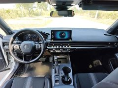 Honda Civic 2022 240TURBO CVT Fuel Dynamic Edition - ფოტო 10