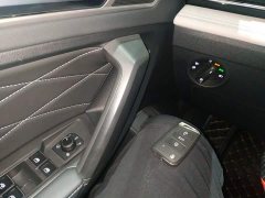 Volkswagen Tiguan L 2024 Outstanding Edition 300TSI Automatic FWD Dragon Ascendant Version - ფოტო 9