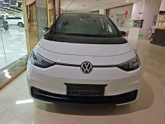 Volkswagen ID.3 Outstanding Edition - ფოტო 3
