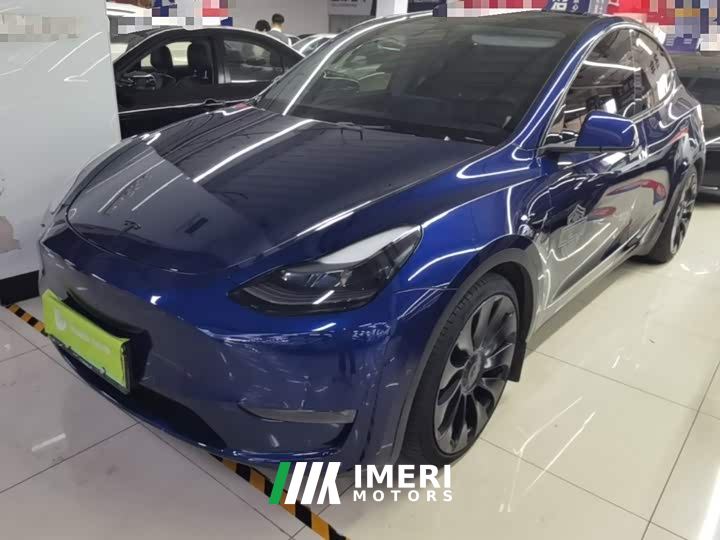 Tesla Model Y Performance All-Wheel Drive