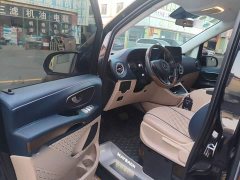 Mercedes-Benz Vito 2.0T Business Edition 7-Seater - ფოტო 16