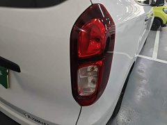 Wuling Hongguang New Energy Pure Electric 300KM Practical Edition - ფოტო 8