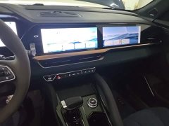 Geely Xingyue L 2021 2.0T High-Power Automatic AWD Flagship - ფოტო 13