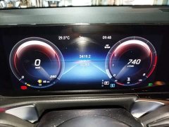 Mercedes-Benz GLB 220 Fashion Edition - ფოტო 12