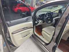 Buick GL8 Land Business Class Smart Edition - ფოტო 16