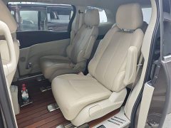 Buick GL8 Land Business Class Smart Edition - ფოტო 17