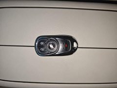 Buick GL8 Land Business Class Smart Edition - ფოტო 9