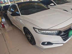 Honda Accord 260TURBO Phantom Night Premium Edition - ფოტო 4