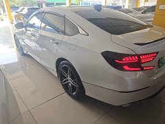 Honda Accord 260TURBO Phantom Night Premium Edition - ფოტო 5