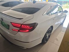 Honda Accord 260TURBO Phantom Night Premium Edition - ფოტო 7