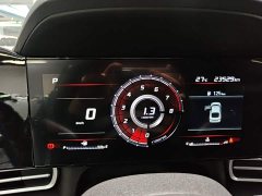 Hyundai Elantra 1.5L CVT Luxury - ფოტო 12